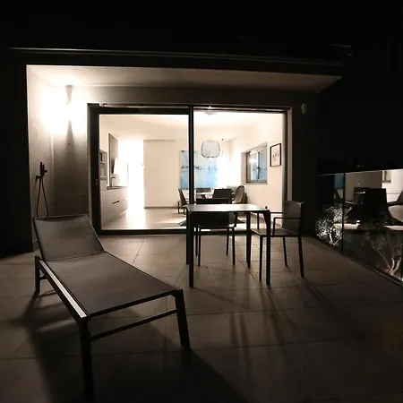 Inoltre 公寓 巴多利诺