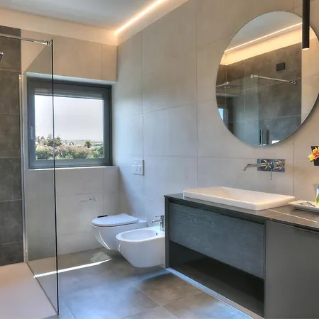 Inoltre Apartamento